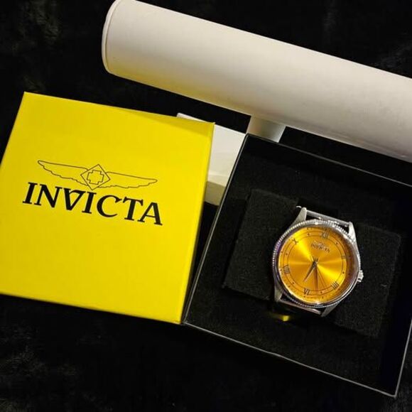 Invicta Celestial 43MM. New in box main image 4